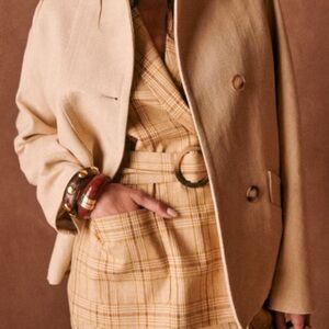 Excellent *Sazane* Kalvin Beige Color Coat - Size 38